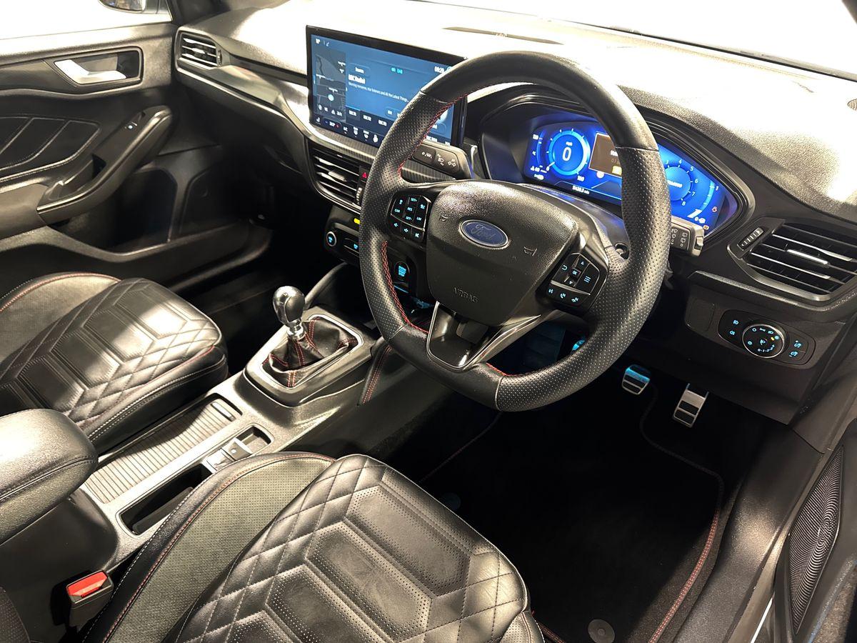 Used Ford Focus 2023 for sale - 75984749: Photo 22