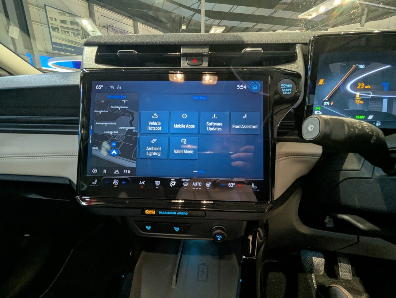 Vehicle 33
