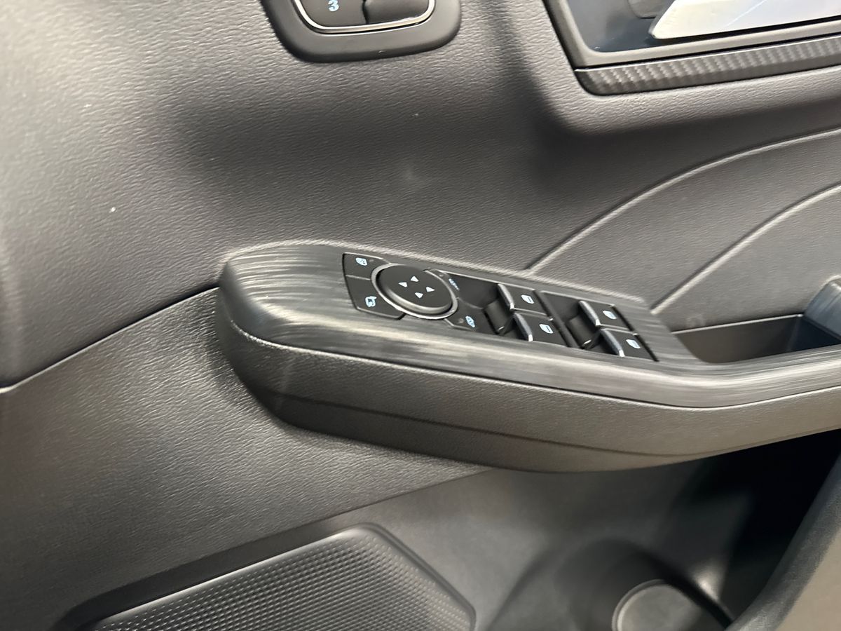 Used Ford Kuga 2025 for sale - 77995167: Photo 24