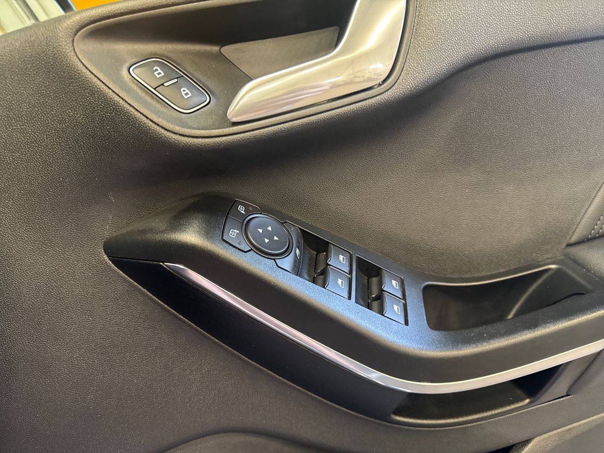 Used Ford Fiesta 2023 for sale - 78158618: Photo 24