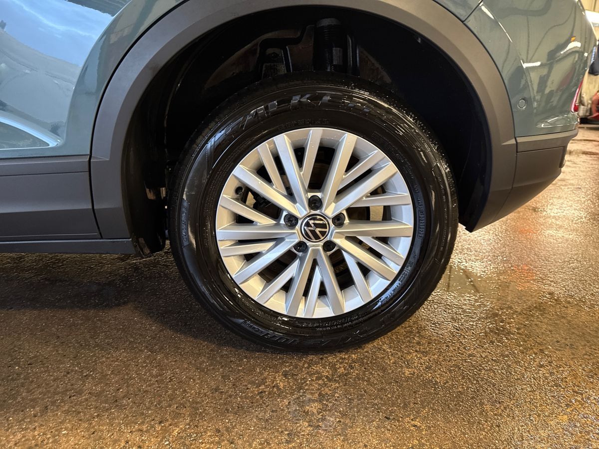 Used Volkswagen T-Roc 2023 for sale - 76999405: Photo 15