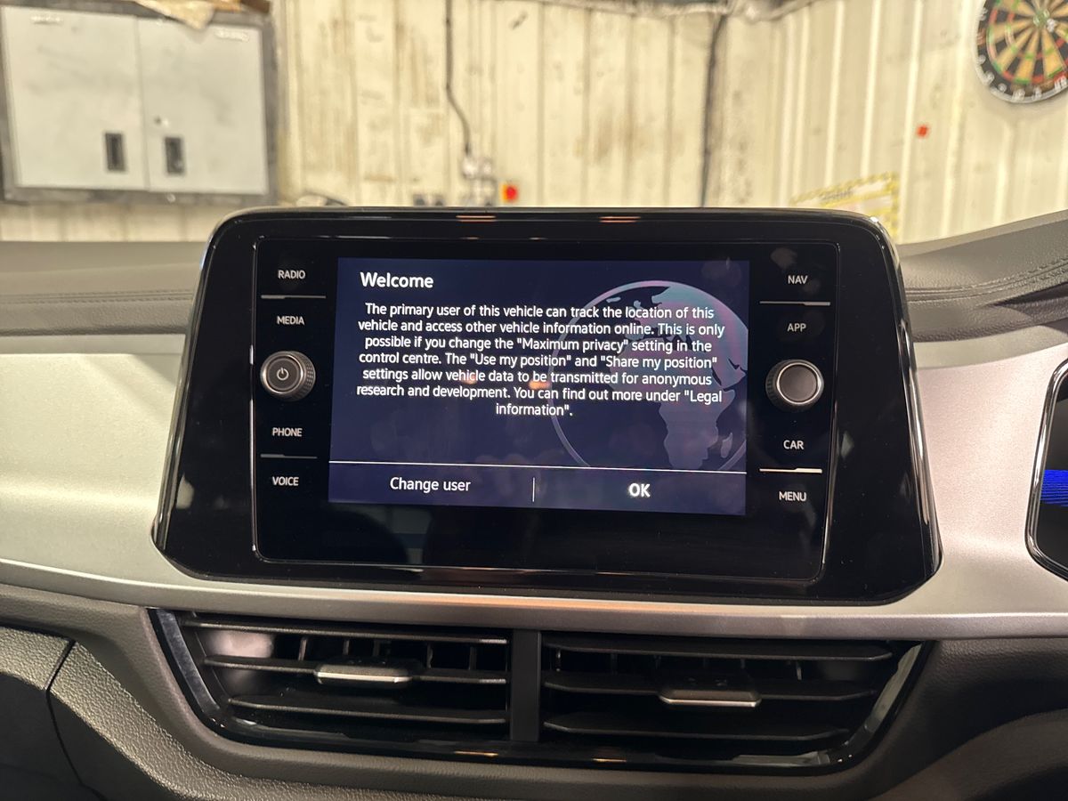 Used Volkswagen T-Roc 2023 for sale - 76999405: Photo 25