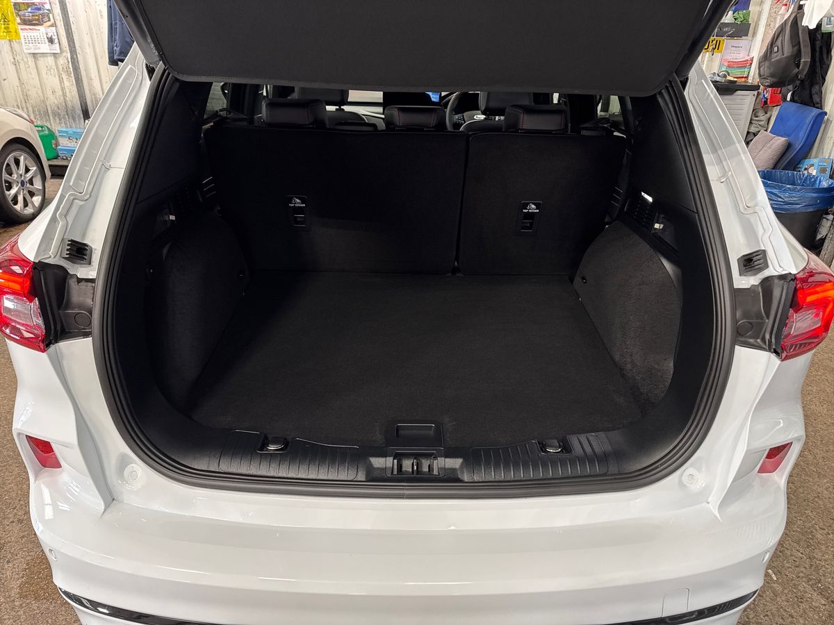 Used Ford Kuga 2025 for sale - 76635632: Photo 17