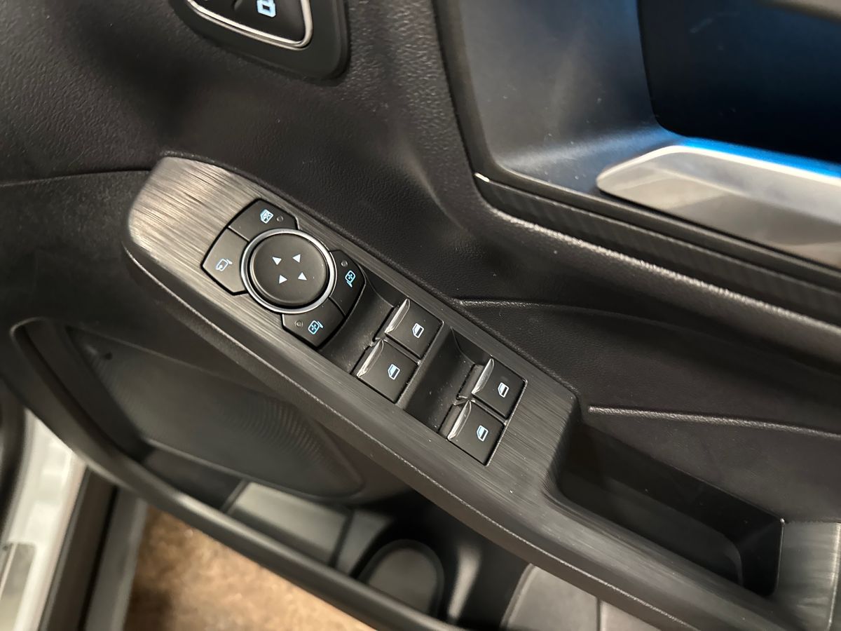 Used Ford Kuga 2025 for sale - 76635632: Photo 24