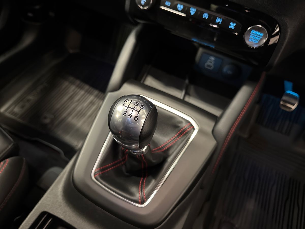 Used Ford Kuga 2025 for sale - 76635632: Photo 27