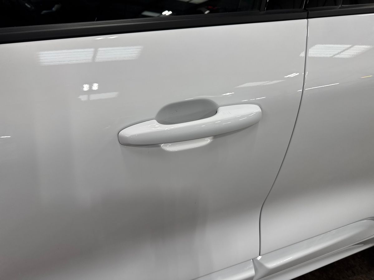 Used Ford Kuga 2025 for sale - 76635632: Photo 30