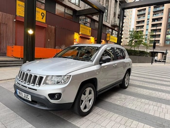 Used Jeep Compass 2011 for sale - 79388530: Photo