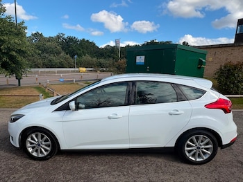 Used Ford Focus 2015 for sale - 79173879: Photo