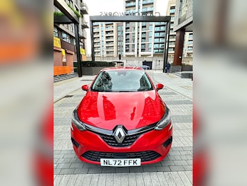 Used Renault Clio 2022 for sale - 79173864: Photo