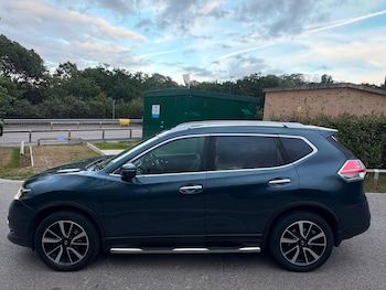 Used Nissan X-Trail 2017 for sale - 79173880: Photo