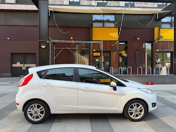 Used Ford Fiesta 2015 for sale - 79521287: Photo