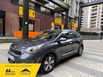 Used Kia Niro 2017 for sale - 79173885: Photo