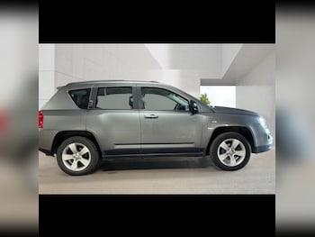 Used Jeep Compass 2013 for sale - 79496089: Photo