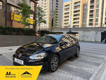 Used Volkswagen Golf 2018 for sale - 79173882: Photo