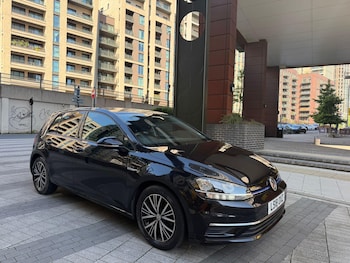 Used Volkswagen Golf 2018 for sale - 79173882: Photo