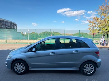 Used Mercedes-Benz B Class 2010 for sale - 79464366: Photo