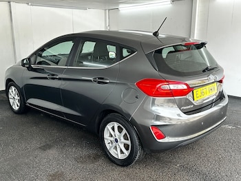 Used Ford Fiesta 2017 for sale - 78997657: Photo