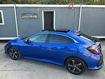 Used Honda Civic 2017 for sale - 79326632: Photo
