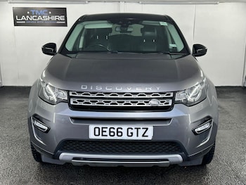 Used Land Rover Discovery Sport 2017 for sale - 79010710: Photo