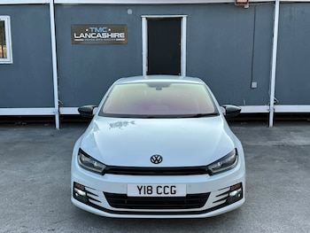 Used Volkswagen Scirocco 2017 for sale - 79326645: Photo