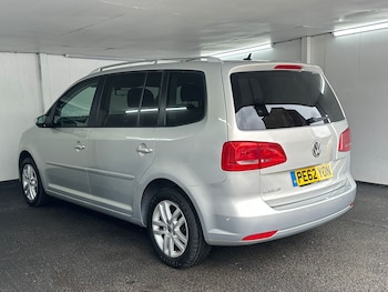 Used Volkswagen Touran 2012 for sale - 78997579: Photo