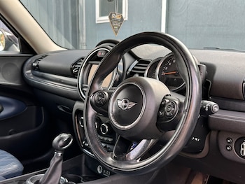 Used MINI Clubman 2016 for sale - 79205400: Photo