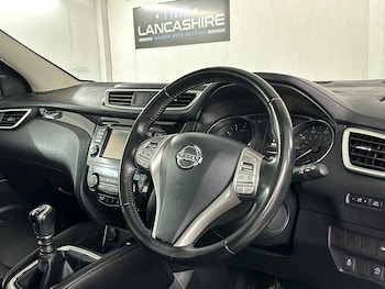 Used Nissan Qashqai 2016 for sale - 78997620: Photo