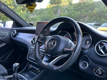 Used Mercedes-Benz GLA 2016 for sale - 79205385: Photo
