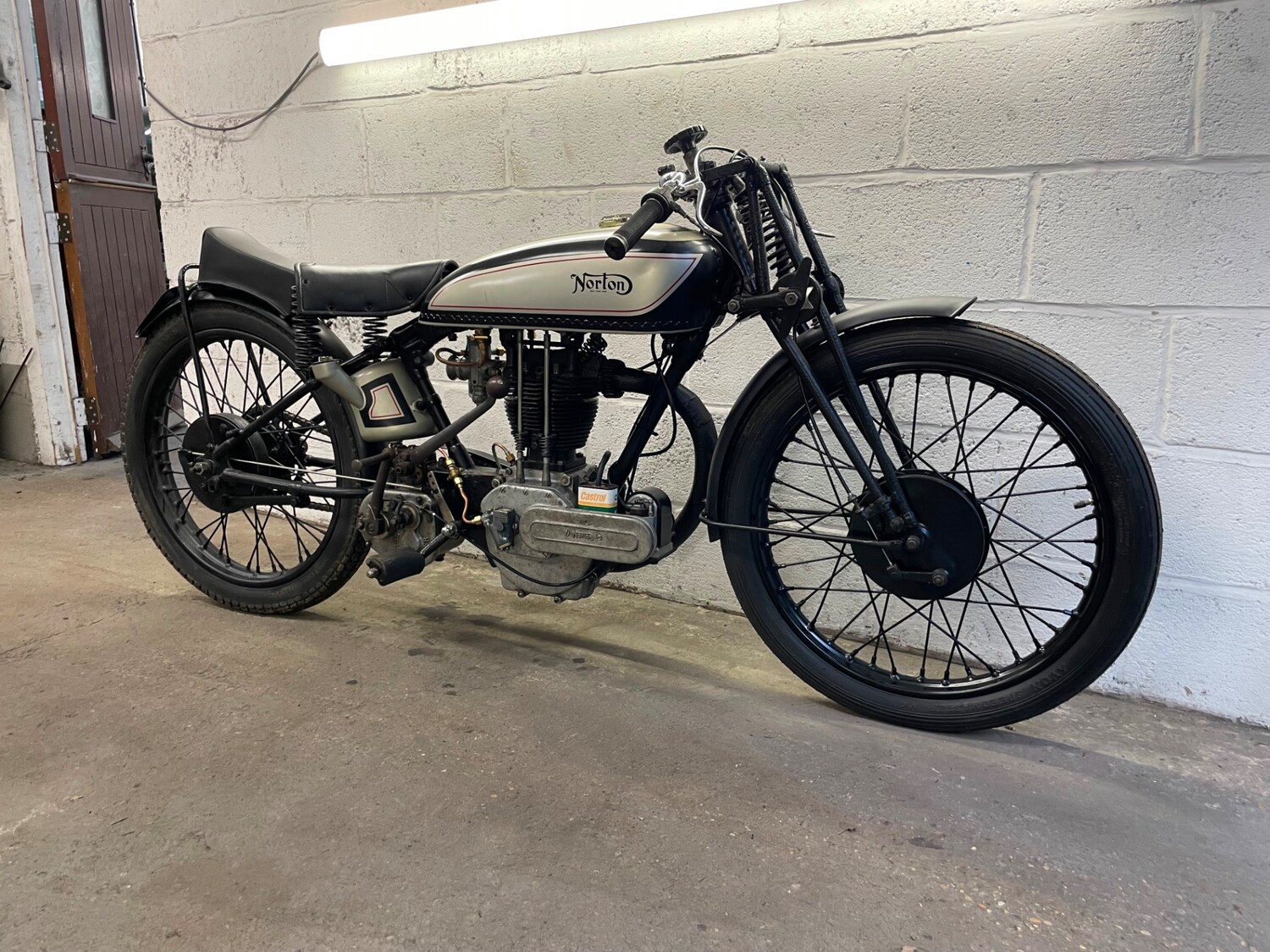 Norton MODEL 18