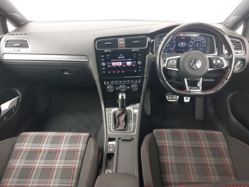 Used Volkswagen Golf 2019 for sale - 77573366: Photo 2