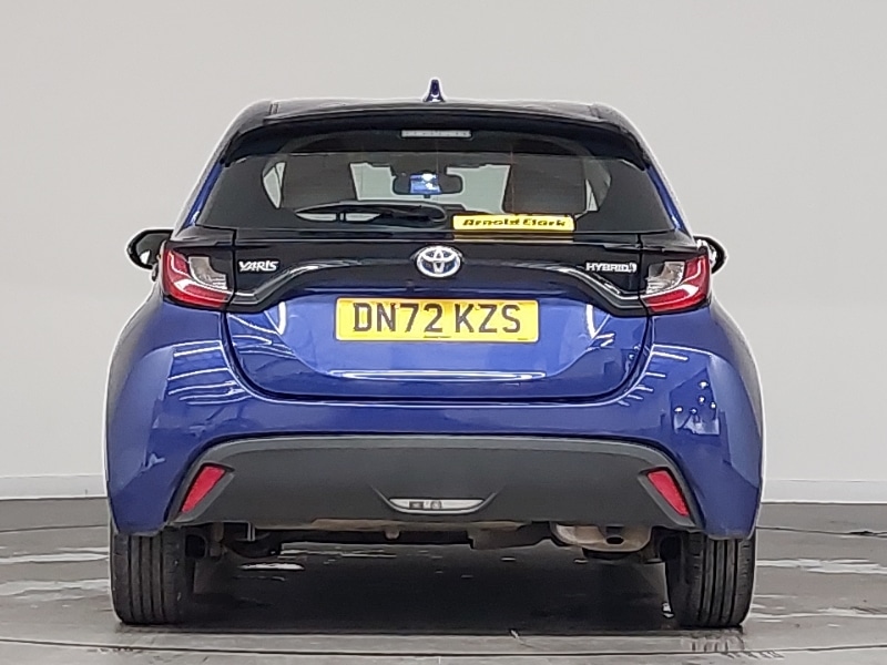Used Toyota Yaris 2022 for sale - 76589378: Photo 18
