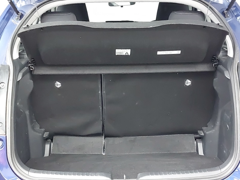 Used Toyota Yaris 2022 for sale - 76589378: Photo 8