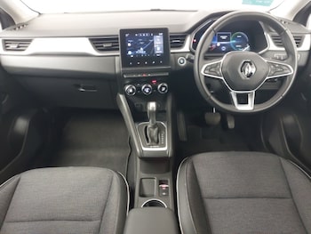 Used Renault Captur 2023 for sale - 79101020: Photo