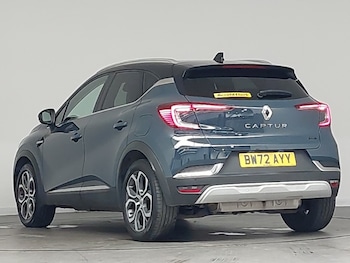 Used Renault Captur 2023 for sale - 79101020: Photo