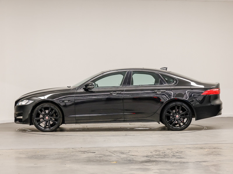 Used Jaguar XF 2019 for sale - 76907054: Photo 4