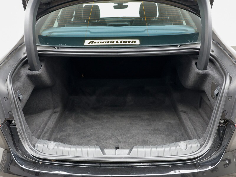 Used Jaguar XF 2019 for sale - 76907054: Photo 8