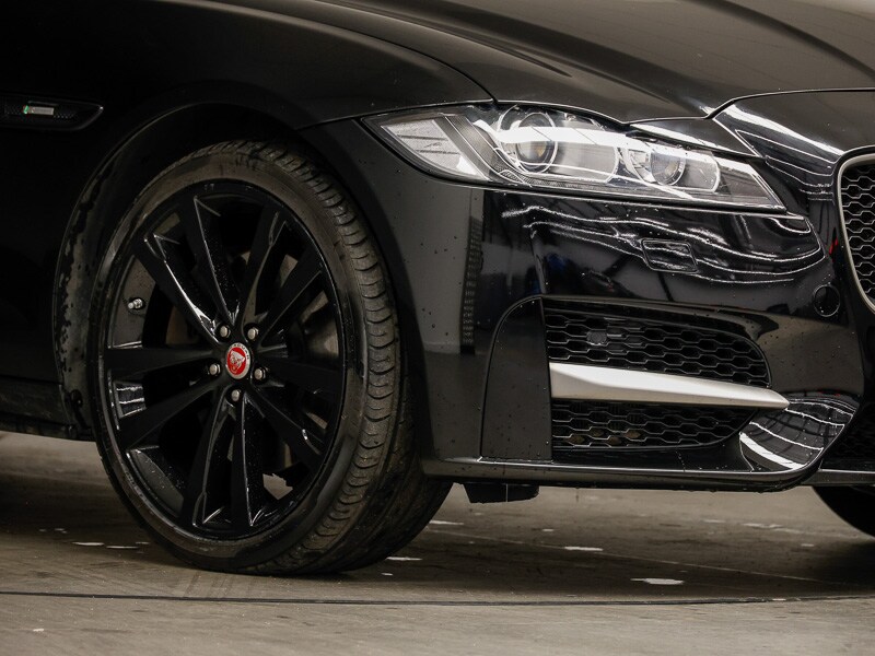 Used Jaguar XF 2019 for sale - 76907054: Photo 9