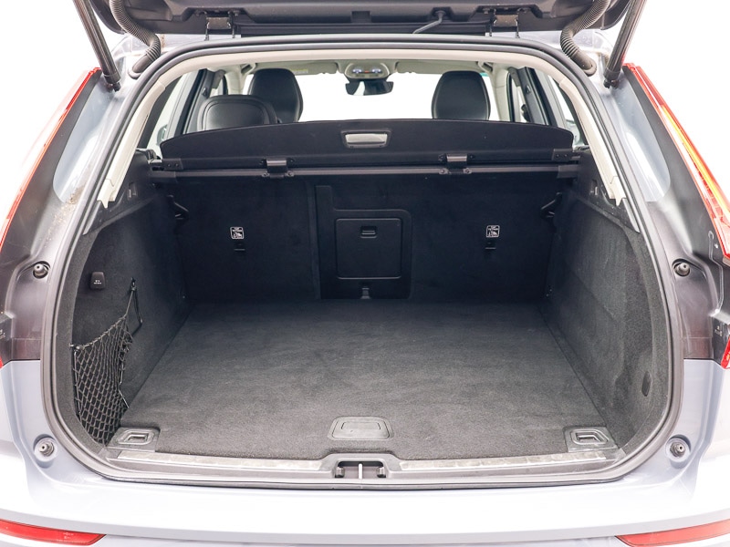 Used Volvo XC60 2023 for sale - 77324793: Photo 8