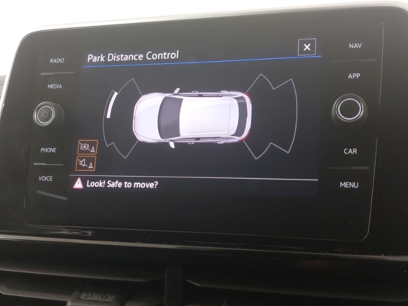 Used Volkswagen T-Roc 2022 for sale - 77371140: Photo 11