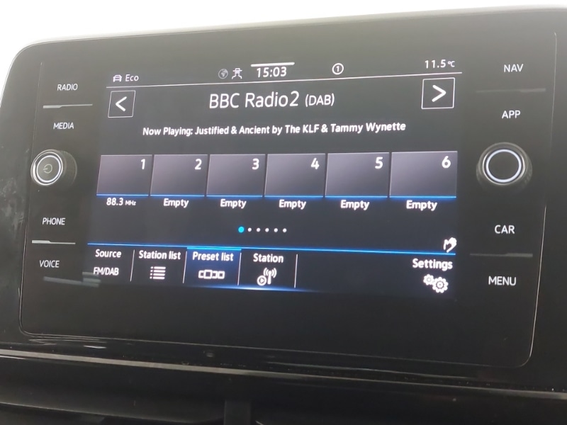 Used Volkswagen T-Roc 2022 for sale - 77371140: Photo 13