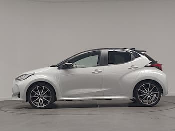 Used Toyota Yaris 2023 for sale - 79723848: Photo