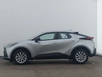 Used Toyota C-HR 2024 for sale - 74503445: Photo