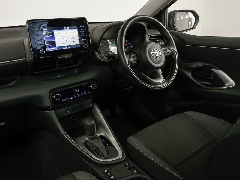 Used Toyota Yaris 2022 for sale - 76643985: Photo 17