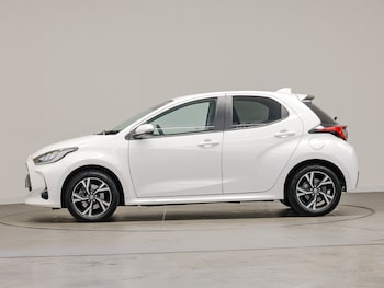 Used Toyota Yaris 2025 for sale - 78355463: Photo