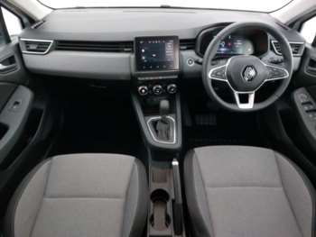 Used Renault Clio 2024 for sale - 74666530: Photo