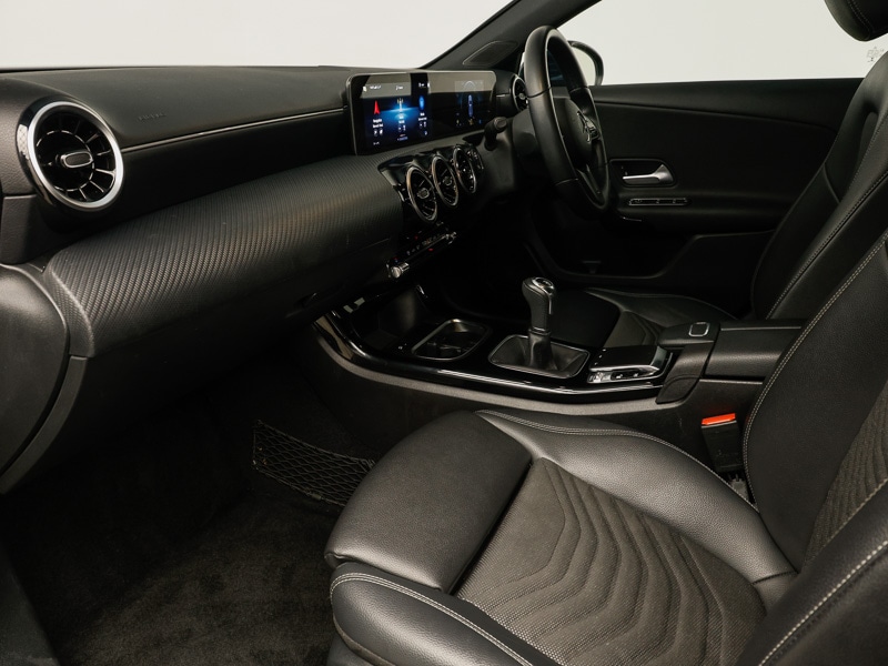 Used Mercedes-Benz A-Class 2019 for sale - 76498255: Photo 5