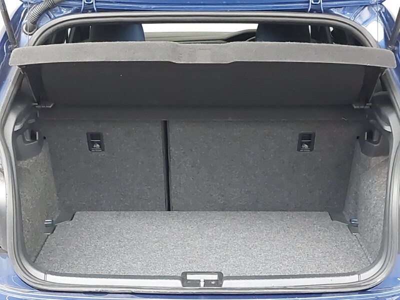 Used Volkswagen Polo 2019 for sale - 77197829: Photo 8