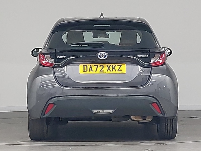 Used Toyota Yaris 2022 for sale - 76639236: Photo 18