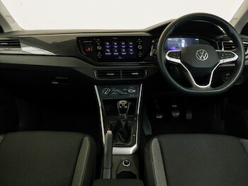 Used Volkswagen Polo 2023 for sale - 76213141: Photo