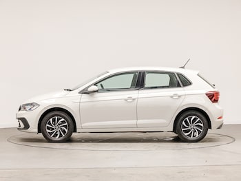 Used Volkswagen Polo 2023 for sale - 76213141: Photo
